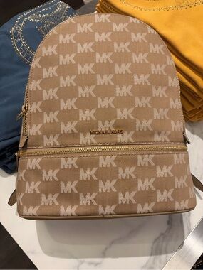 Michael Kors Denim Blue MK Monogram Rhea Backpack Medium cream new